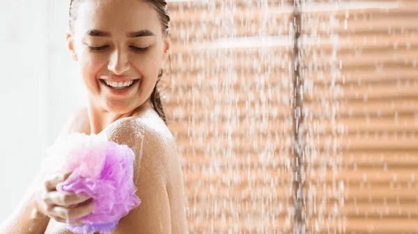 how to smell good all day by showering